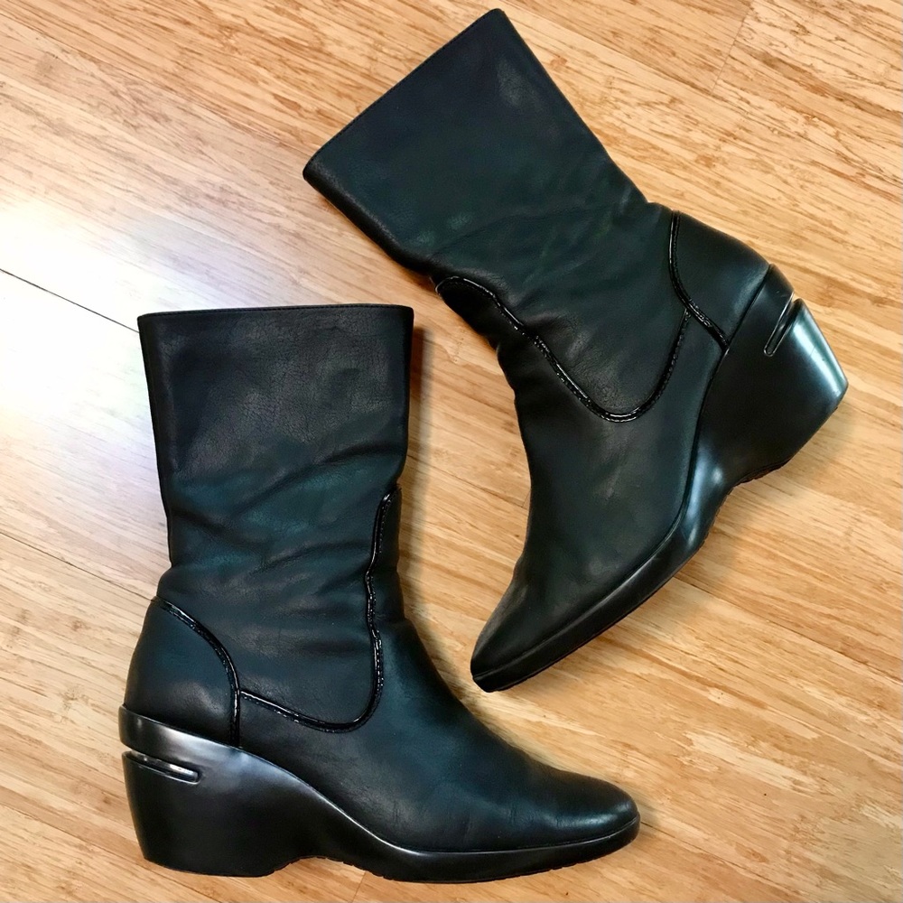 Cole Haan Nike Air Wedge Heal Boots Black Size 9.5